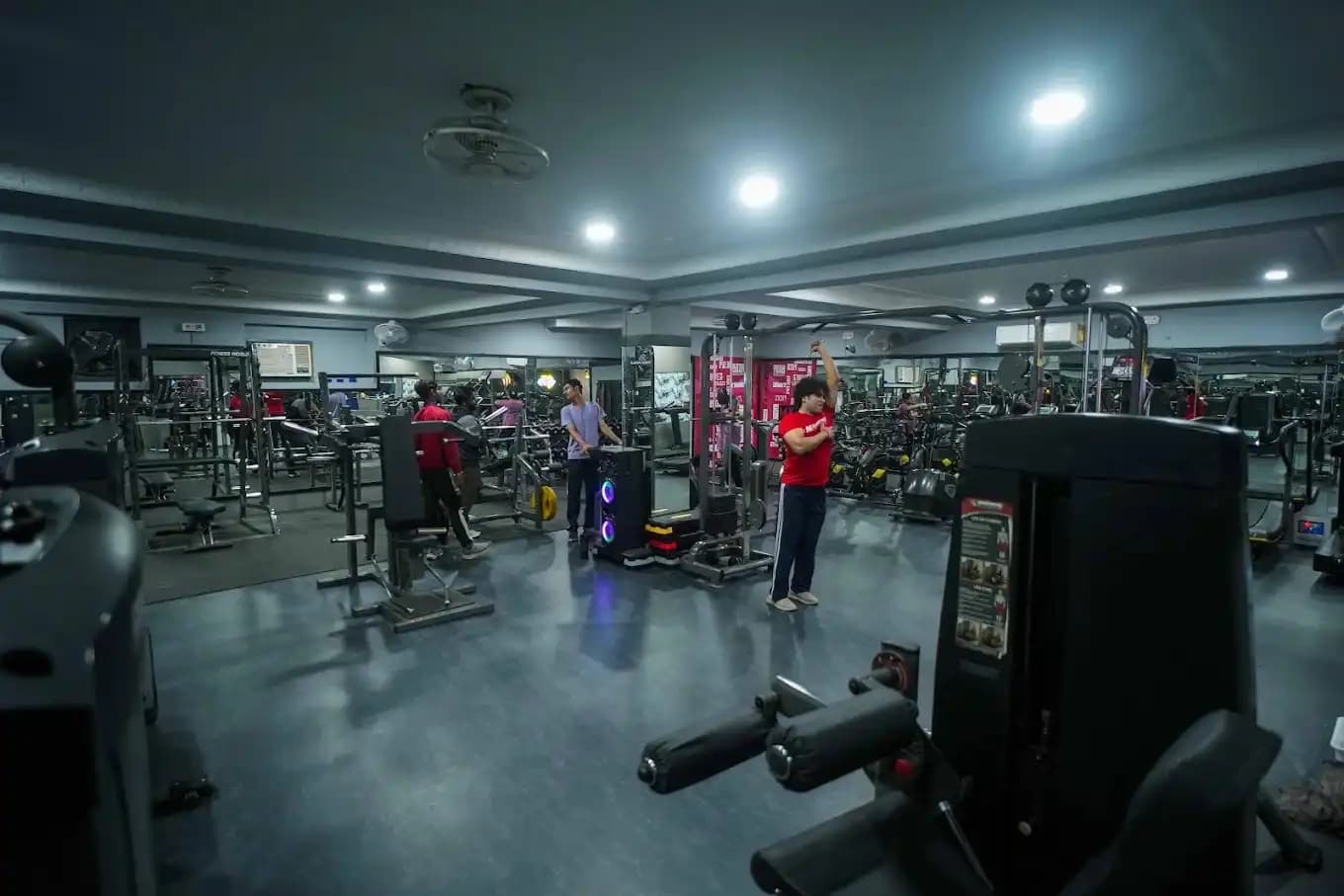 THE PRIME FITNESS GYM free weights