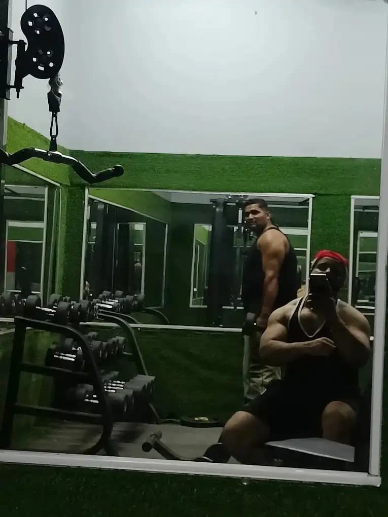 FITNESS CONNECTION GYM MEERUT free weights
