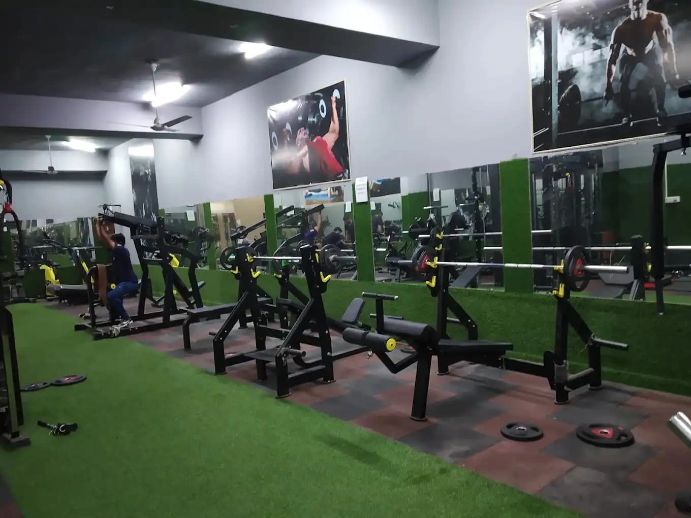 WORKOUT ADDA main floor