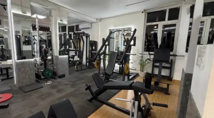 Total Fitness By Yash Sharma Kalkaji free weights