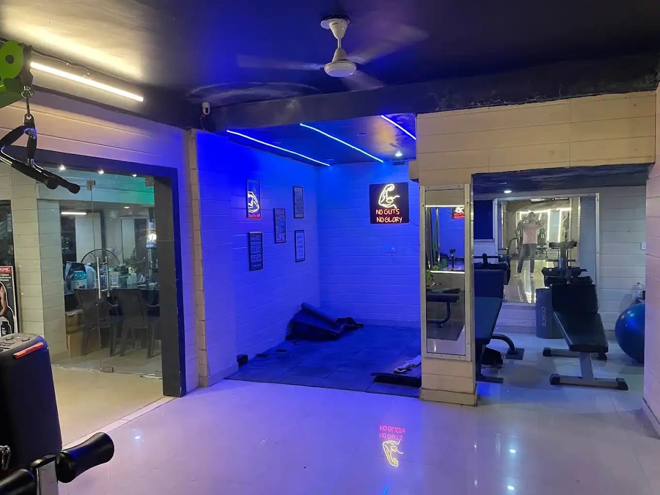 Hulk Fitness Club cardio deck