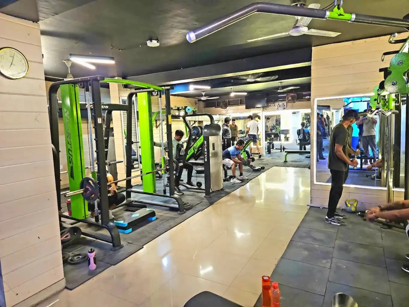 Hulk Fitness Club free weights