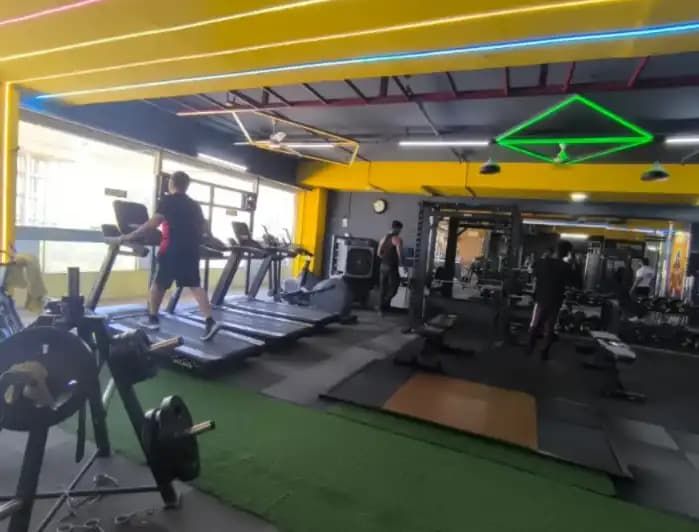 InHale Fitness Studio cardio deck