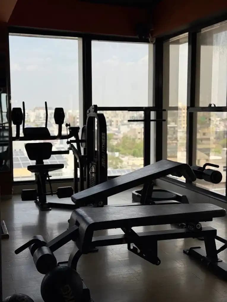 Lifeline Fitness Gym Ahmedabad training zone