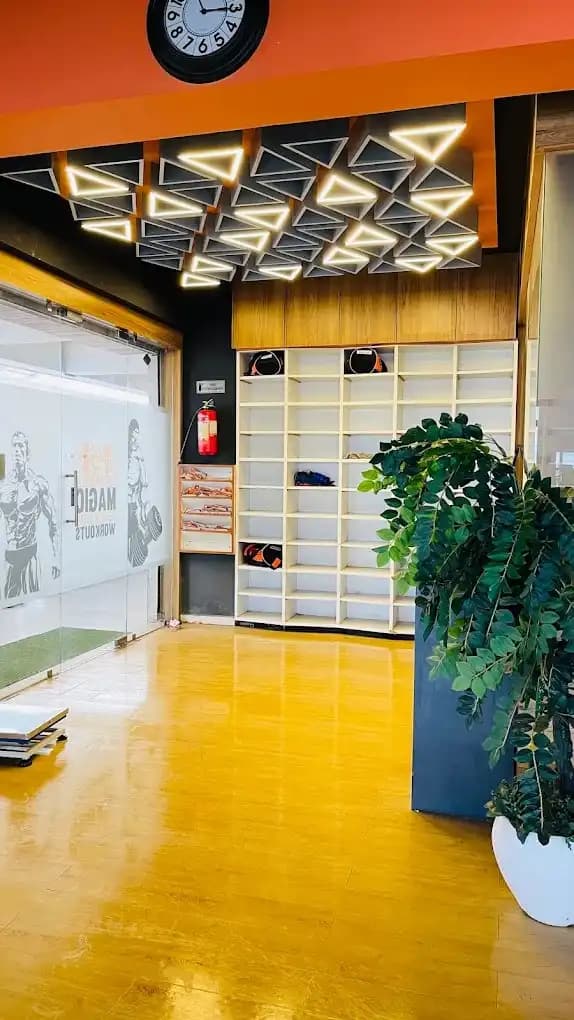 Lifeline Fitness Gym Ahmedabad cardio deck