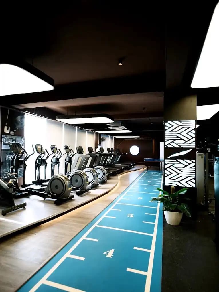 FitClass Sector 82 Gurugram changing rooms