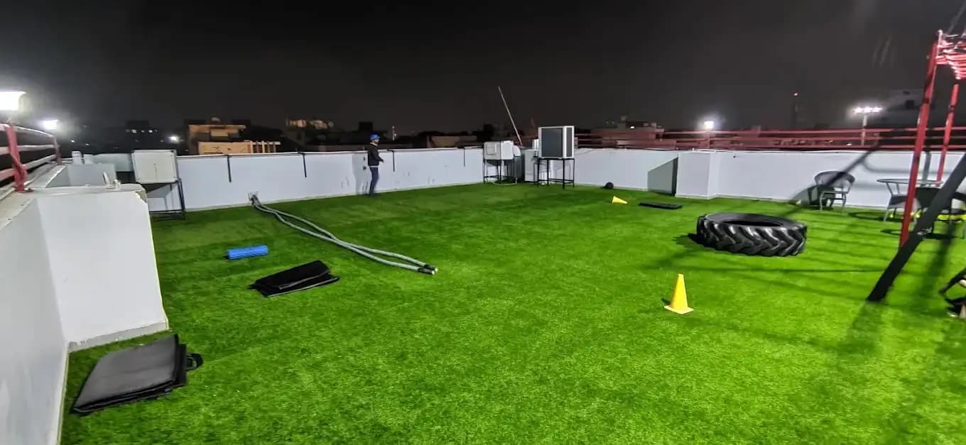 IGNYT FITNESS cardio deck