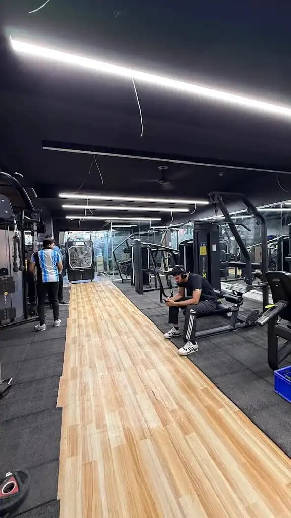 VN FITNESS cardio deck